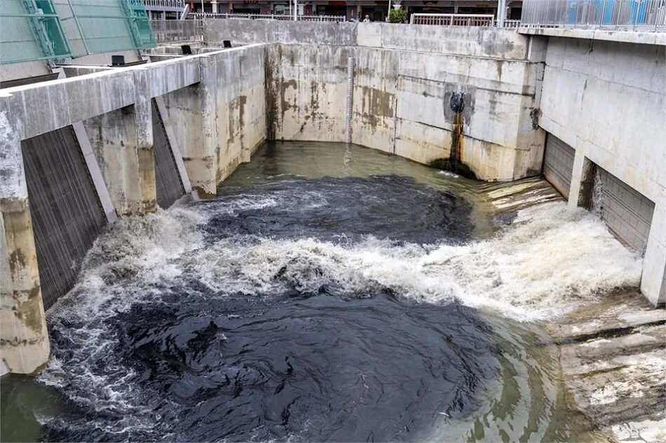 市長黃偉哲視察安中抽水站新建工程抽水機